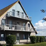Kompleks wypoczynkowy Hotel- & Kapitaens-haeuser Breege