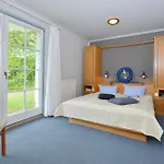 Kompleks wypoczynkowy Hotel- & Kapitaens-haeuser 3*