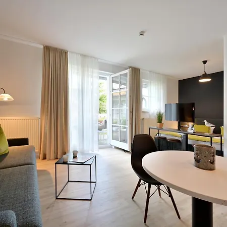 Hotel- & Kapitaens-haeuser Πάρκο διακοπών Breege