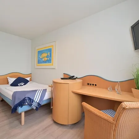 Hotel-&ferienanlage Kapitäns-häuser 3* Breege