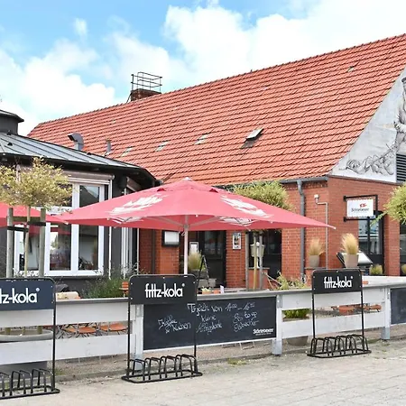 Hotel- & Kapitaens-haeuser 3* Breege