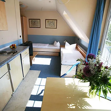 Hotel-&ferienanlage Kapitäns-häuser 3*