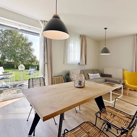Hotel-&ferienanlage Kapitäns-häuser Breege