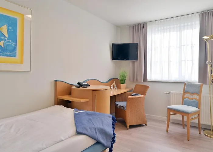 Hotel-&ferienanlage Kapitäns-häuser 3* Breege