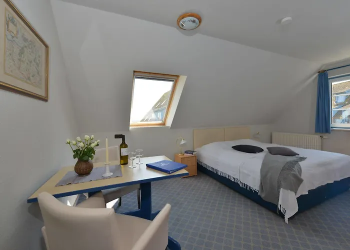 Hotel-&ferienanlage Kapitäns-häuser Breege