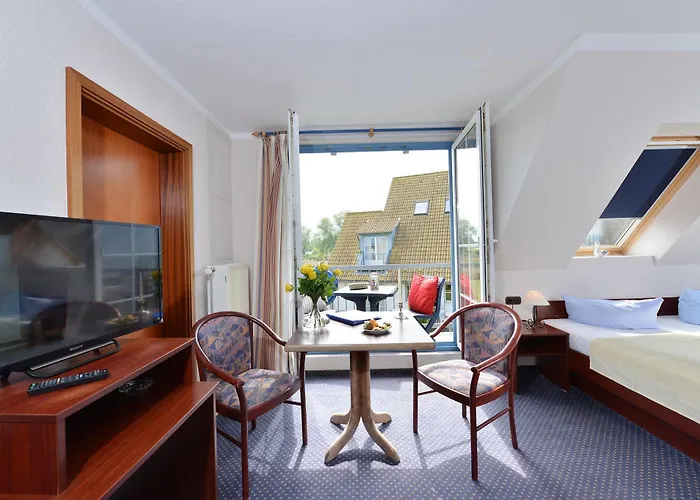 Hotel-&ferienanlage Kapitäns-häuser Breege